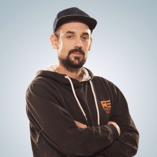 Portraitfoto von Dennis Wachholz